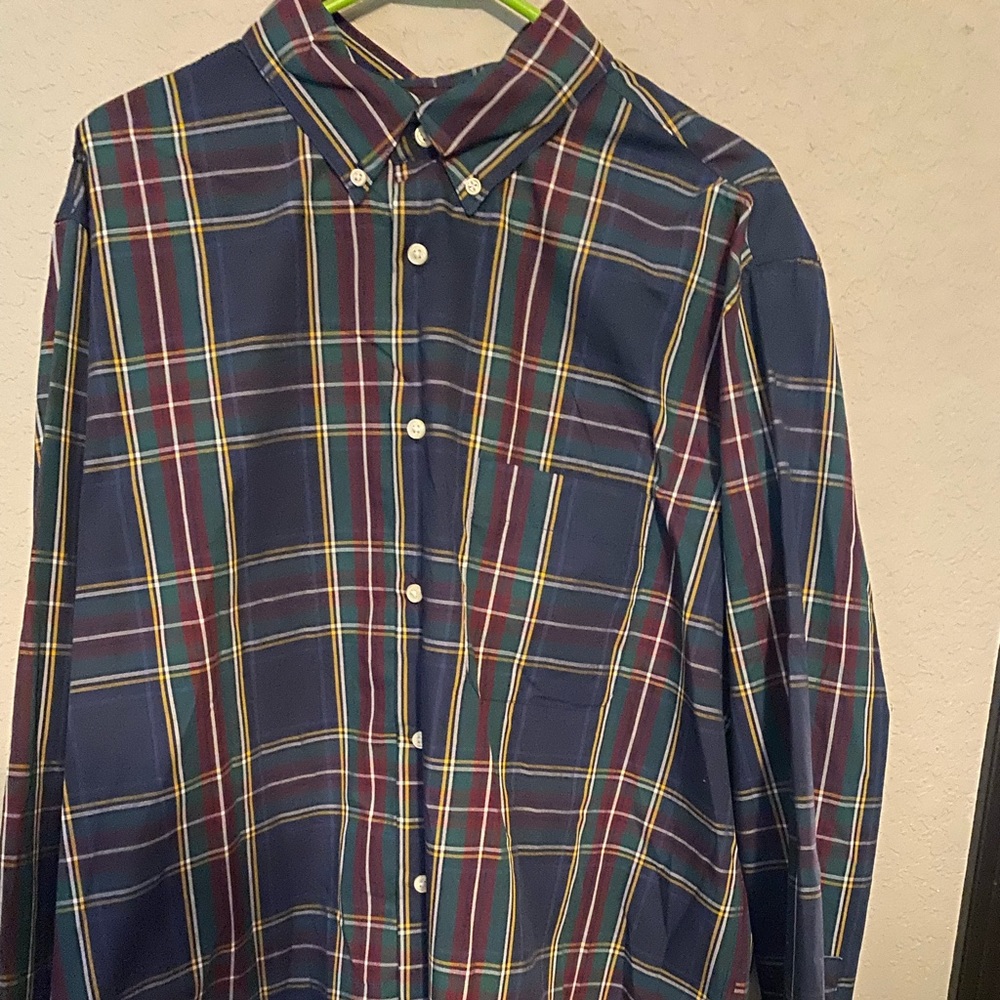 New Sun River button up plaid shirt